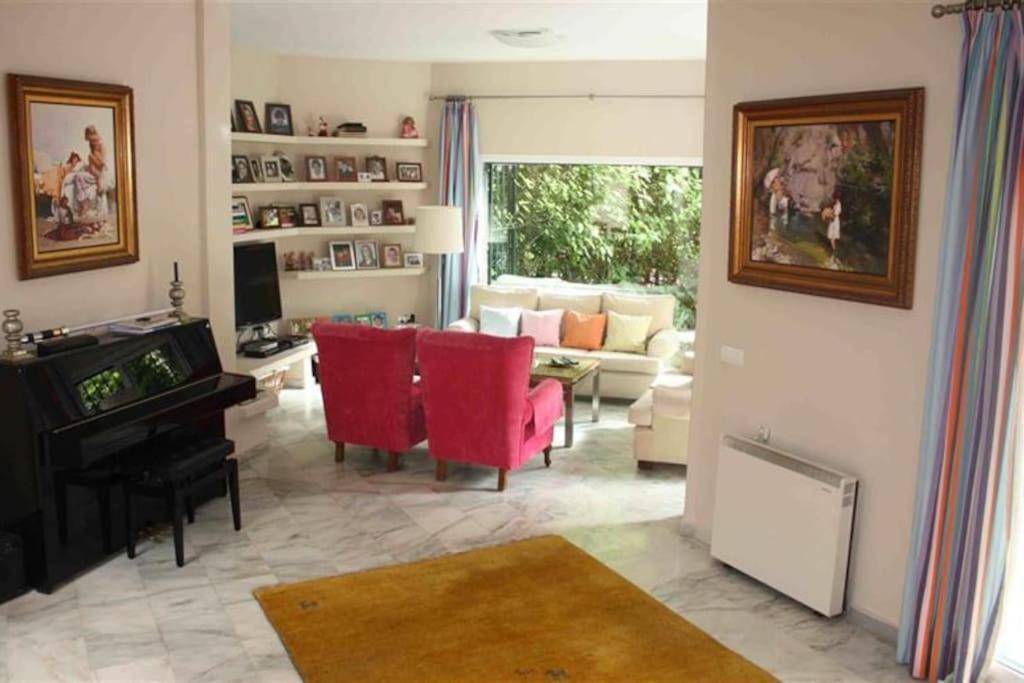 Beachfront Development With Tropical Gardens. Marbella
